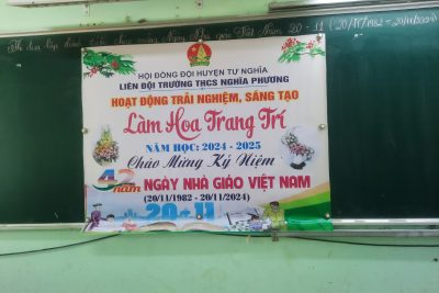 Hoạt động trải nghiệm, sáng tạo : Làm hoa trang trí – Chào mừng 42 năm Ngày Nhà giáo Việt Nam ( 20/11/1982 – 20/11/2024).